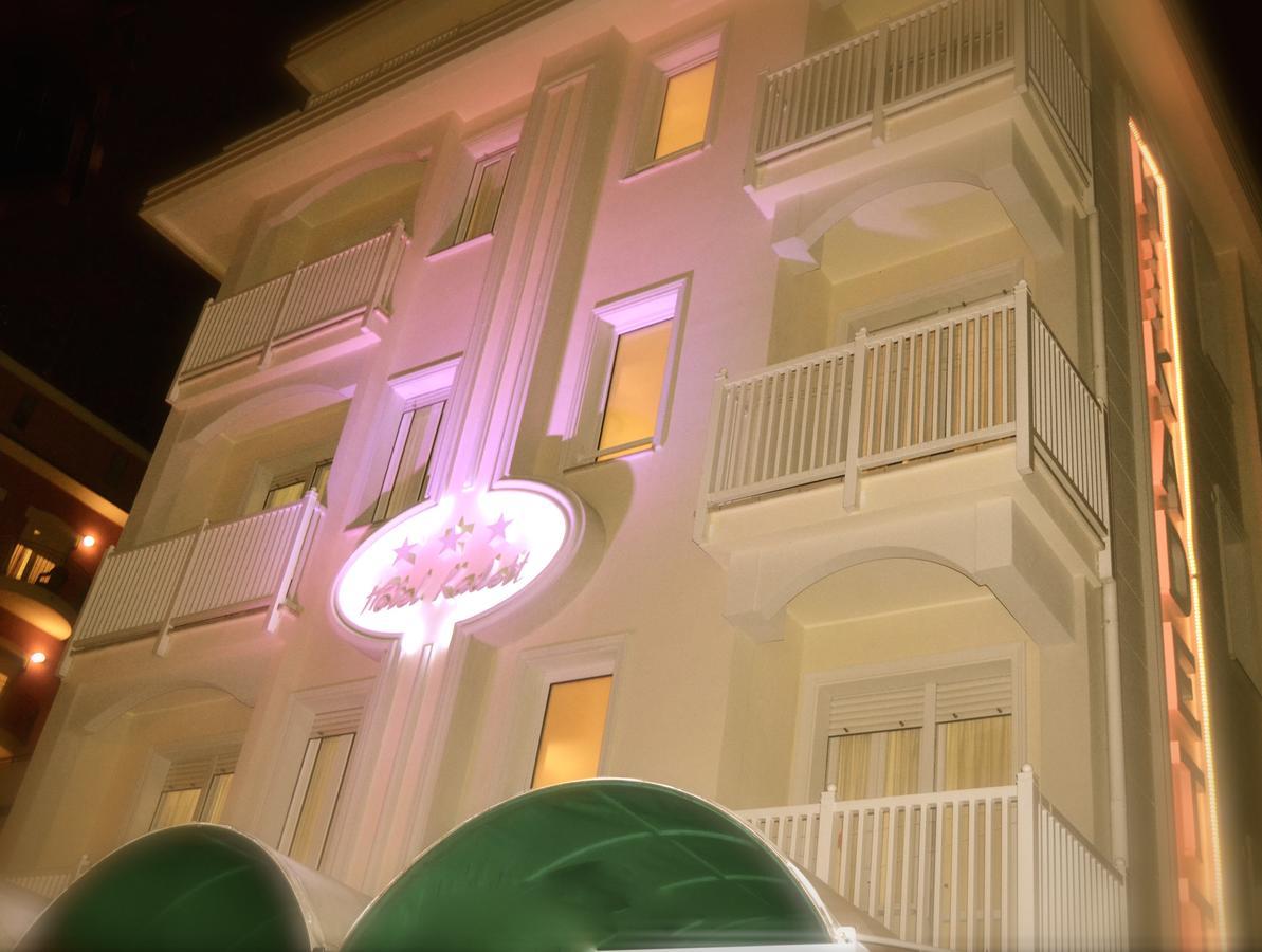 Hotel Kadett Rimini Zewnętrze zdjęcie